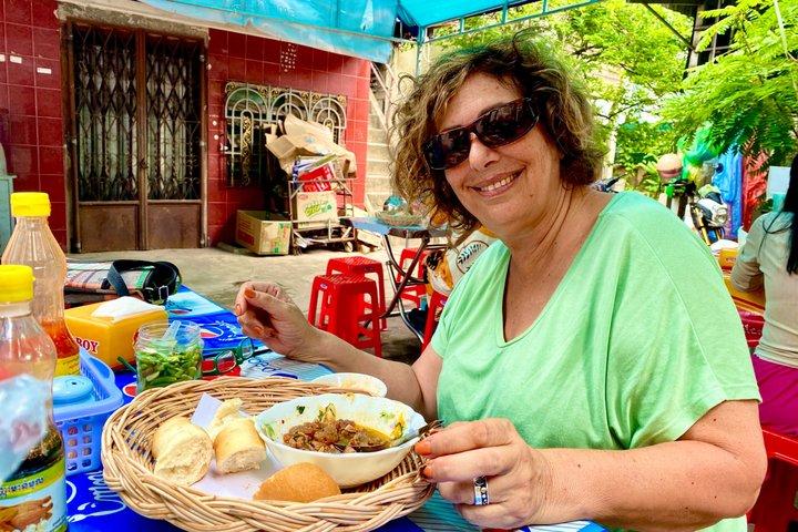 Authentic Local Breakfast & Hidden Morning Life Tour