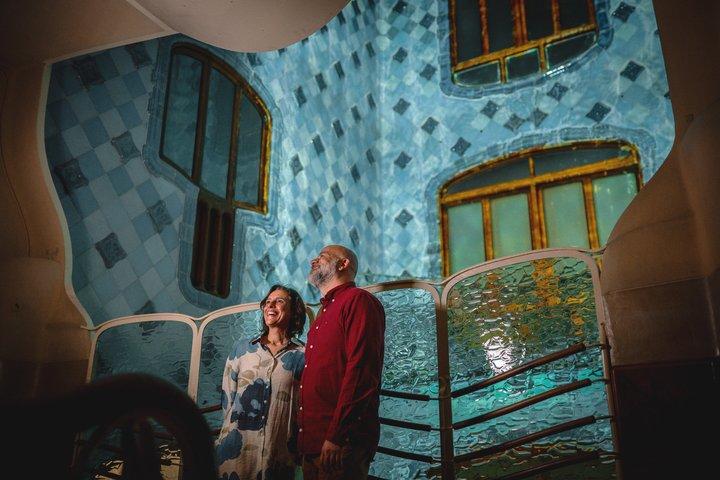 Casa Batlló : Night Tour with Copa de Cava