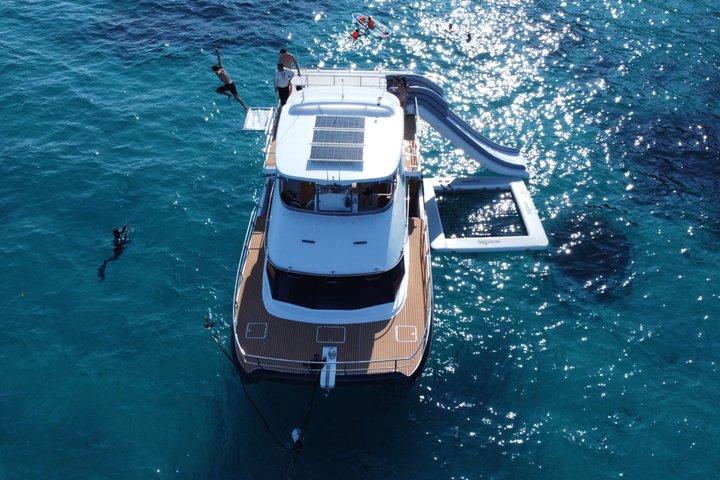 Phi Phi Island & Maiton Island Full Day Tour with Luxury Yacht
