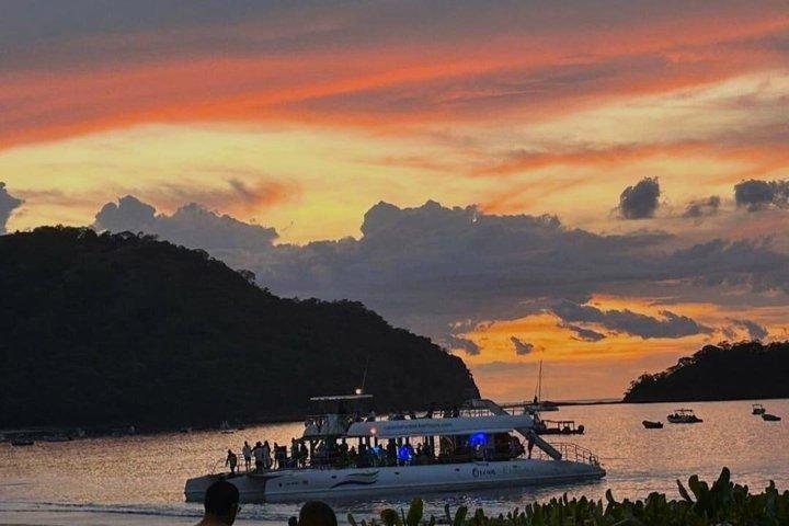 Catamaran Sunset Cruise in Guanacaste Costa Rica