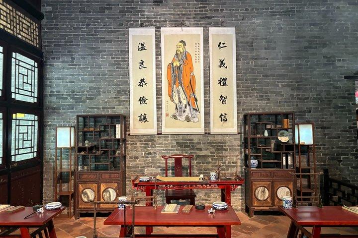 Private Day Tour to Shunde from Guangzhou: Qinghui Garden, Fengjian Water Town