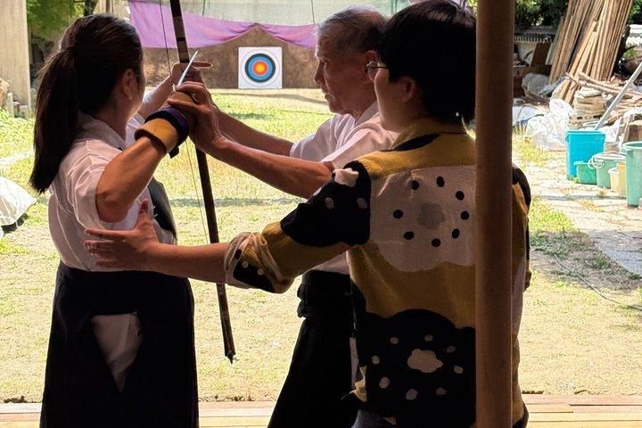 Kyoto National Treasure Temple Tour & Japanese Archery experience