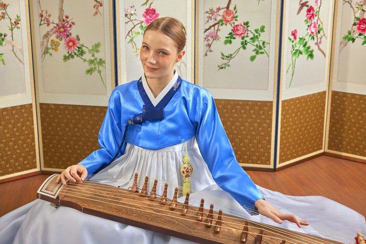 Authentic Korea Gayageum Experience in Hanbok- Bukchon Seoul