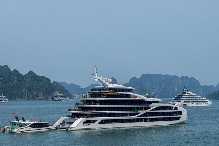 Ha Long and Lan Ha Bay 3D2N Luxury Cruise with Celina from Hanoi