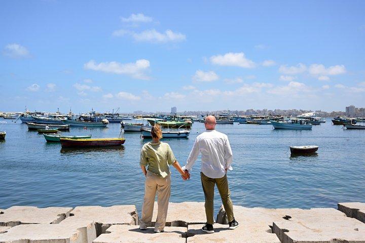 Private Alexandria Tour from Cairo with Local Seafood Lunch