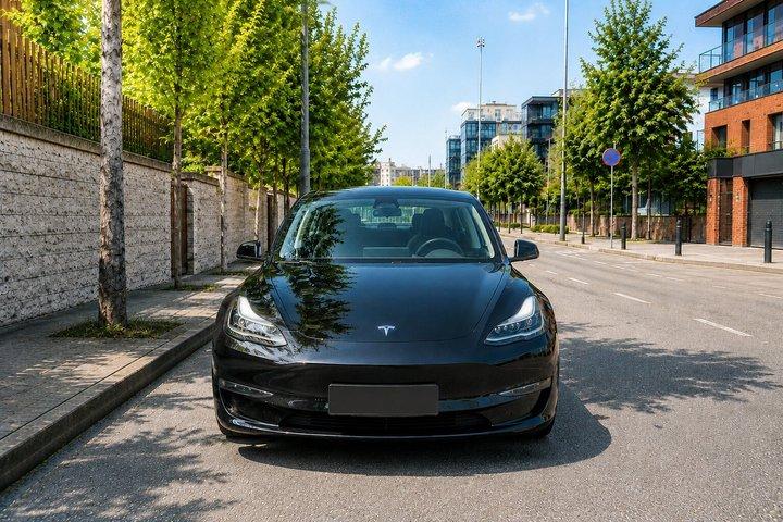 CDG Airport : Private Transfer to/from Paris City