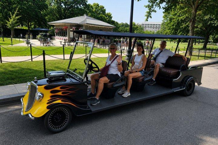 Washington DC: Easy Sightseeing Guided Monuments Tour by E-Cart