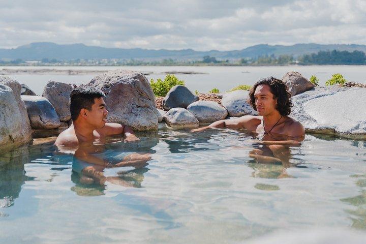 Polynesian Spa Rotorua: Deluxe Lake Spa Hot Spring Bathing