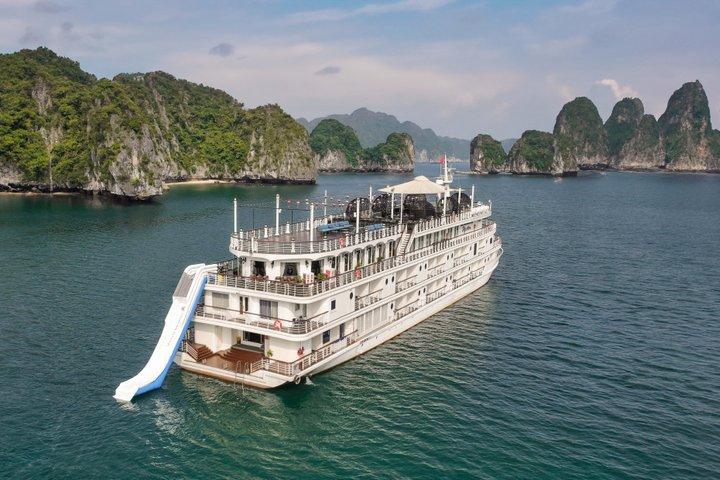 Ambassador Signature Lan Ha Bay 2D1N Premium Cruise Experience