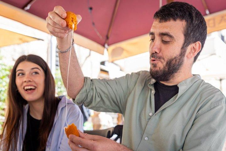 Rome Food & Wine Tour: 15 tastings in Trastevere & charming spots
