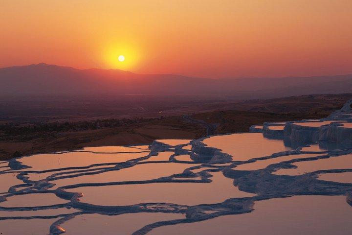 Antalya Full Day Pamukkale and Hierapolis Tour with Lunch