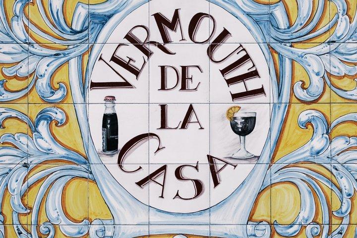 Authentic Madrid Tapas Tour with Wine and Food by FLT