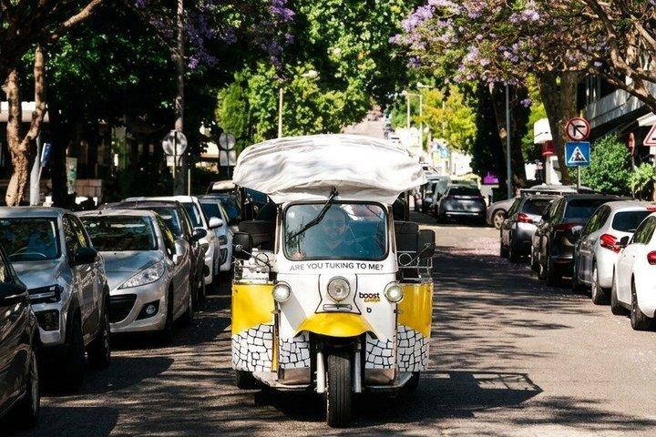 Explore Lisbon by Tuk Tuk: History and Viewpoints