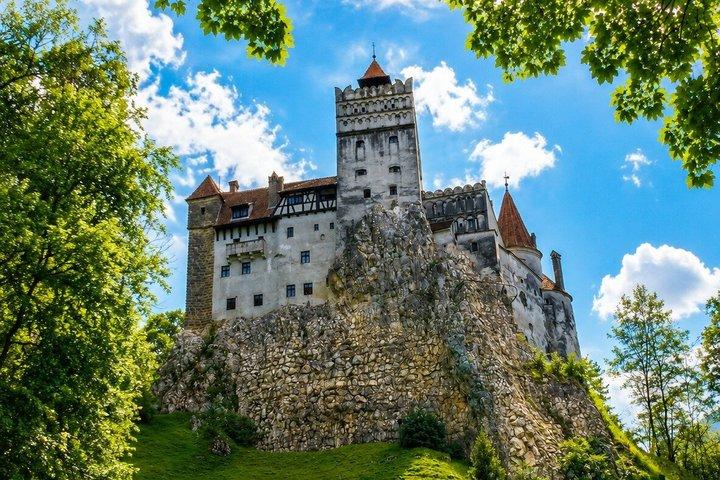 4 Days Private Tour of Translvania from Budapest to Bucharest