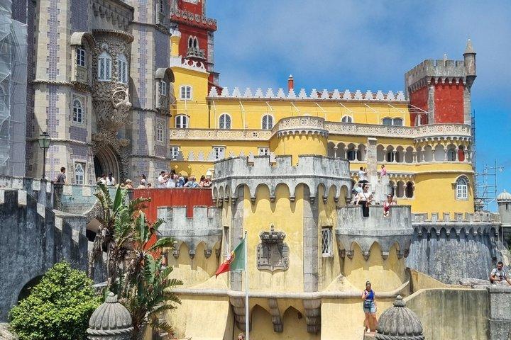 Private Half-Day Sintra Tour from Lisbon with Pena Palace Ticket