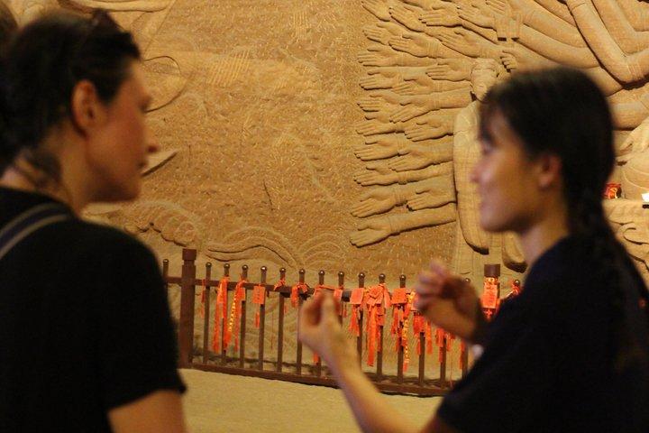 All Inclusive private Leshan Buddha and Huanglongxi Ancient Town