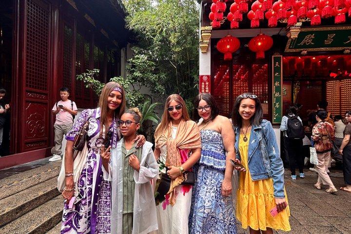 ZhujiajiaoWaterTown+Yu Garden+City GodTemple+the Bund(Waitan)Tour