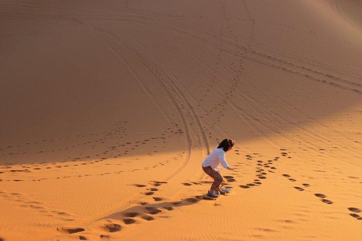 From Fez: 2-Day Desert Tour with Return to Fez or Marrakech