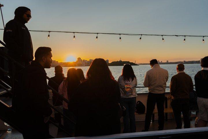 Halifax: Party Cruise on the Tall Ship Silva