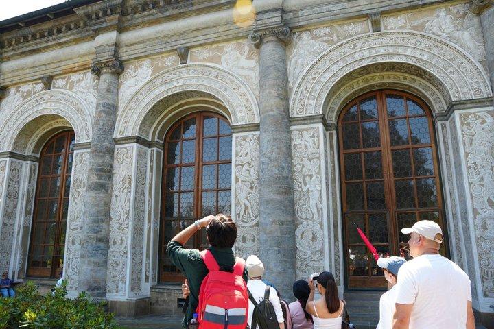 Prague Castle Walking Tour (Tip-based tour)