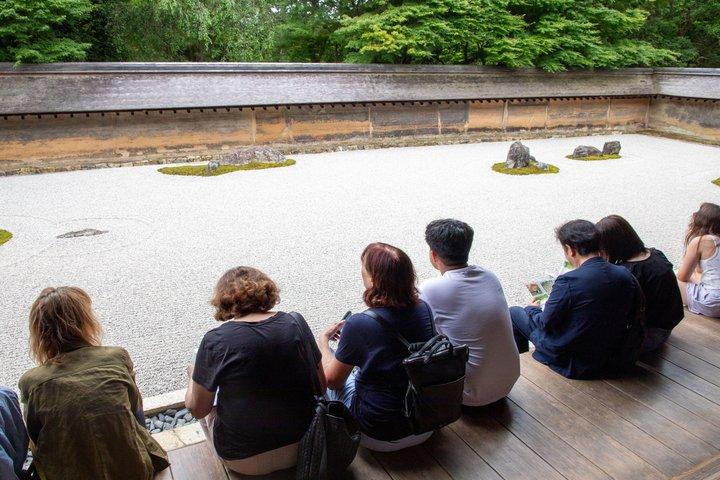 Kyoto E-Bike Tour: Bamboo Forest, Golden Pavilion & Zen Temple