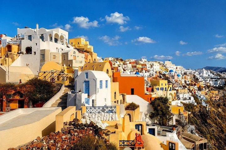 Santorini Private Romantic Tour with Wine Tasting & Dinner