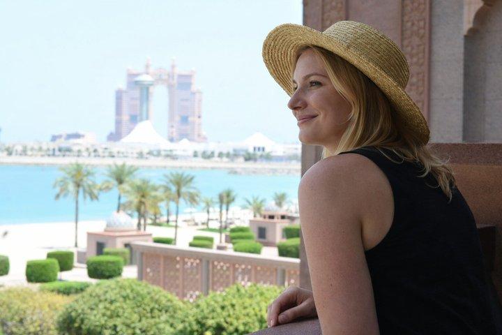 From Dubai: Abu Dhabi Day Tour with Warner Bros World Ticket