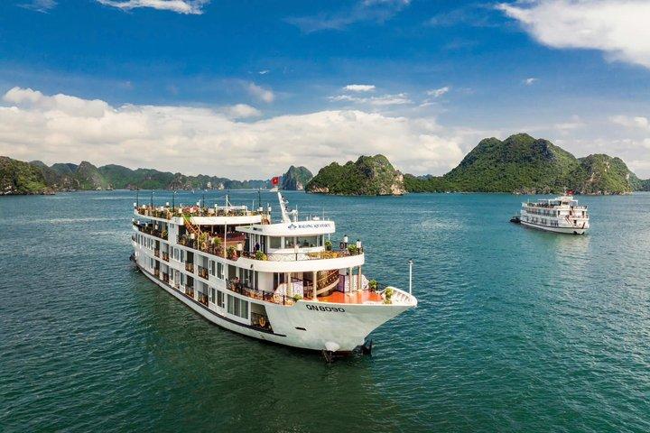 Luxury 2D1N Halong Bay Cruise from Hanoi – 5-Star Experience
