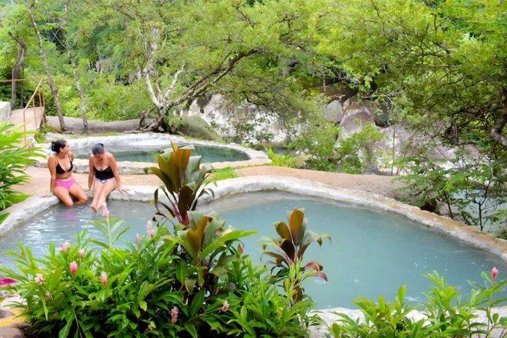 ZipLine, Horseback Riding, Tubing, Hot Springs & Lunch @ Volcano National Park