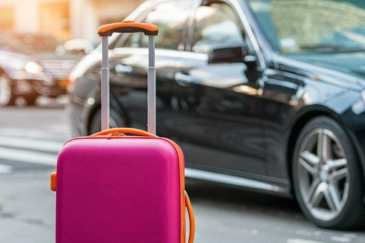 Paris Private transfer Orly Airport to Paris City