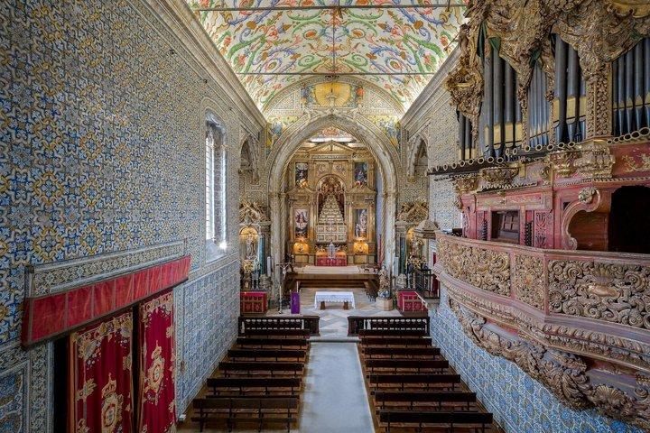 Coimbra Walking Tour: University Small Group Tour with Tickets
