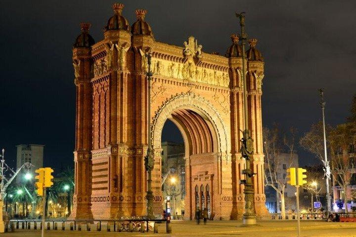 Night Tour of Barcelona by Sidecar Motorcycle