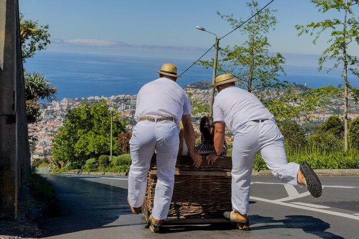 Private Funchal Monte Toboggan & Old Town Tuk Tuk Tour