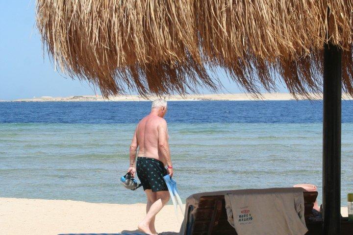 Safaga Full-Day Snorkeling Private Beach with Lunch & Transfers