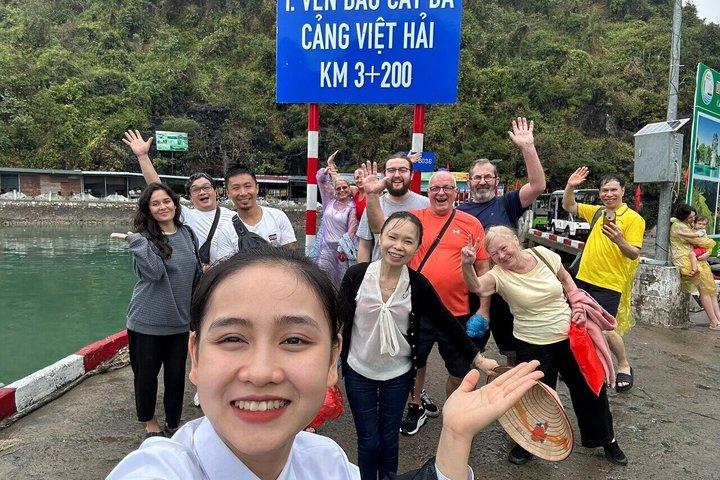 Explore Halong Bay and Lan Ha Bay 3D2N Luxury Cruise from Hanoi