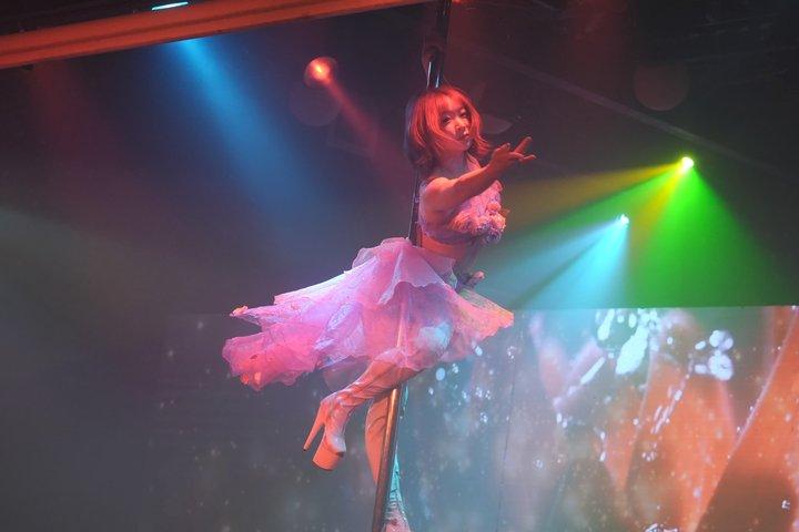 Experience Tokyo Nightlife at GIRA GIRA GIRLS Show Ticket