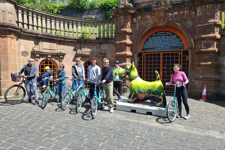 Glasgow Highlights Bike Tour: Historic City & West End