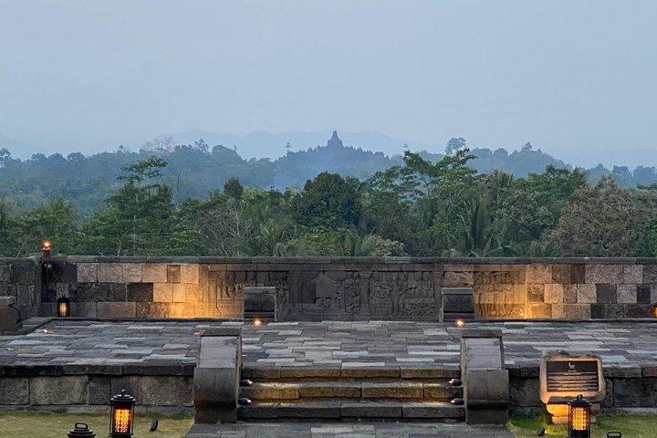 Yogyakarta: Private Car Hire Driver with Costumized Tours
