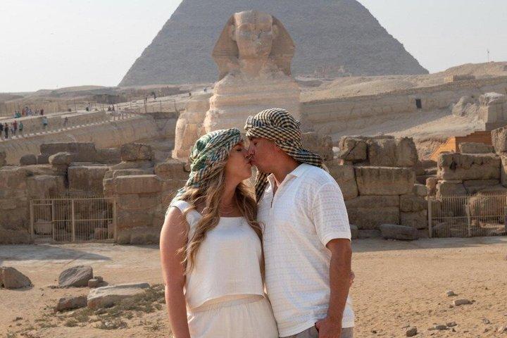 VIP Private Giza Pyramids Sphinx Tour with Camel Ride