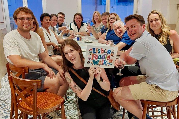 Lisbon Foodie Walk: 18+ Tastings & Local Wines