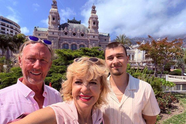 Monaco Like a Local: Private VIP Walking Tour F1, Casino & Palace