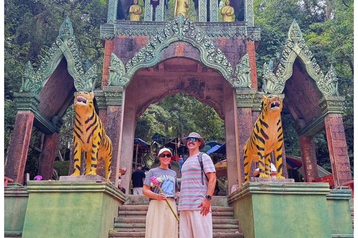 Full Day Kulen Mountain Waterfall Beng Mealea Floating Village