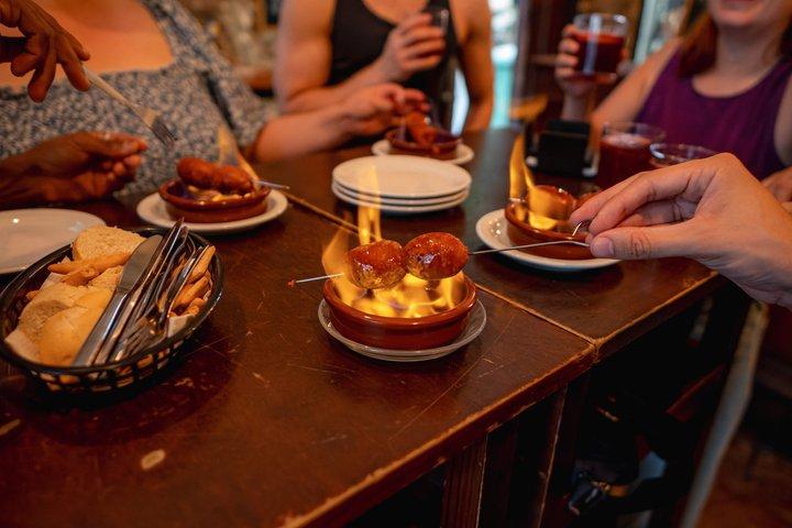 Eating Seville: Tapas, Drinks and Local Flavors Tour