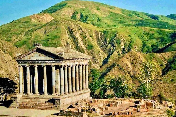 Private Day Trip to Symphony of Stones-Garni-Geghard & Lake Sevan