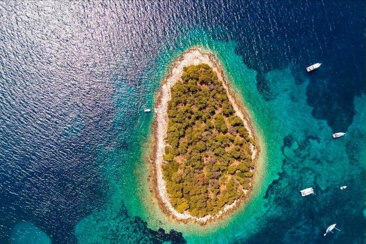 Half Day Blue Lagoon and 3 Islands Speedboat Small Group Tour
