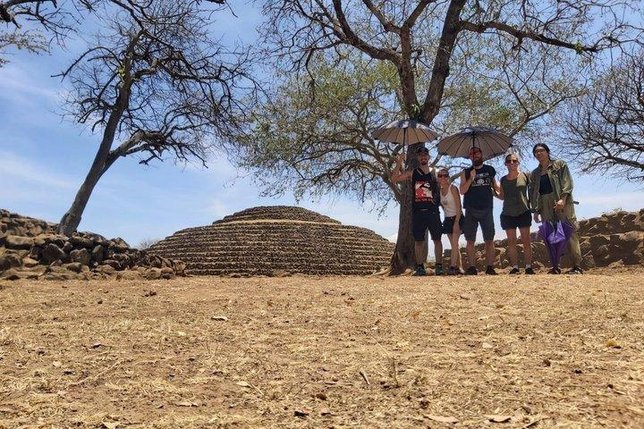 Guachimontones : Archaeological Tour and Town of Tequila