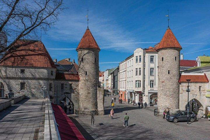 Tallinn Self Guided Walking Tour with Audio Guide