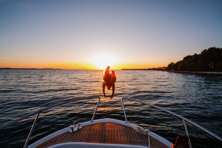 Zadar Boat Tours: 4 stops Island Experience or 2 Hour Sunset Swim