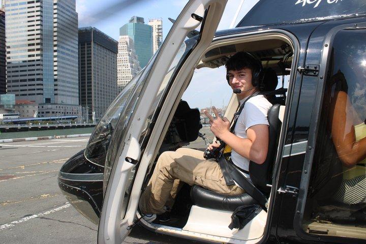 NY Helicopter Tour: Ultimate NYC Sightseeing