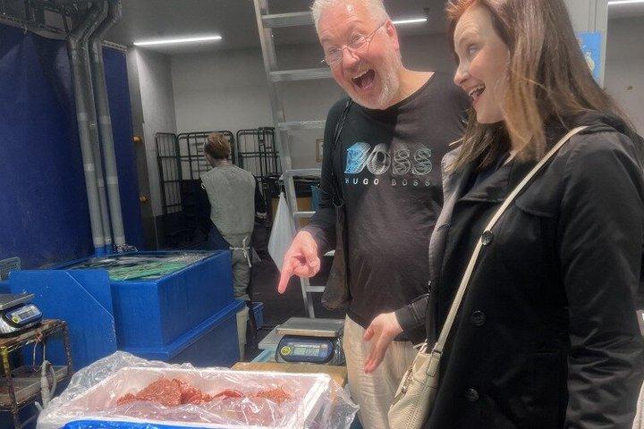 Behind the Scenes Toyosu Fish Market Tour & Luxury Sushi Lunch